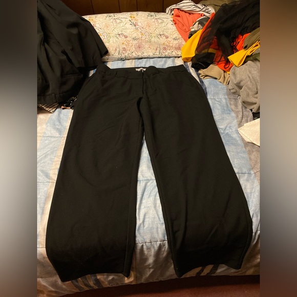 clothes for sale !! - Picture 1 of 1